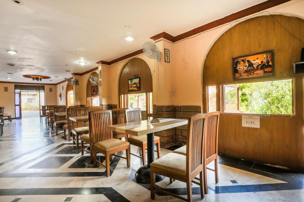 Spot On 37412 Hotel Priti International Mapusa Εξωτερικό φωτογραφία